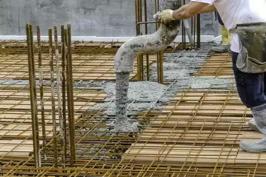 Wylewanie betonu